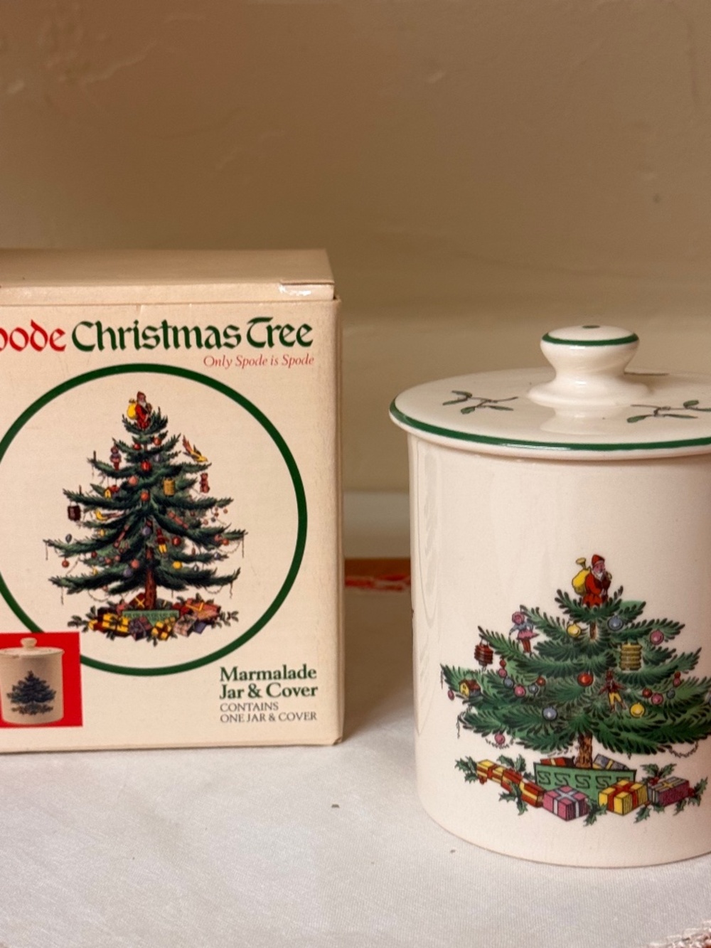 Vintage 1980's SPODE CHRISTMAS TREE Porcelain Marmalade Jar with Lid  New in Box